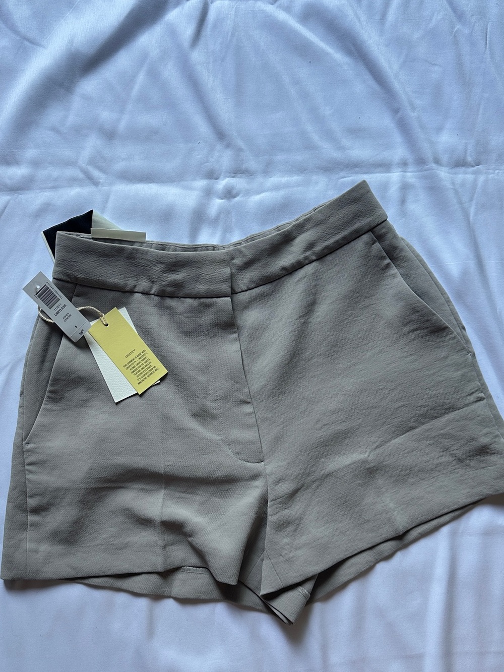 Aritzia Limitless Short Classic High-Rise crepette Shorts — grey